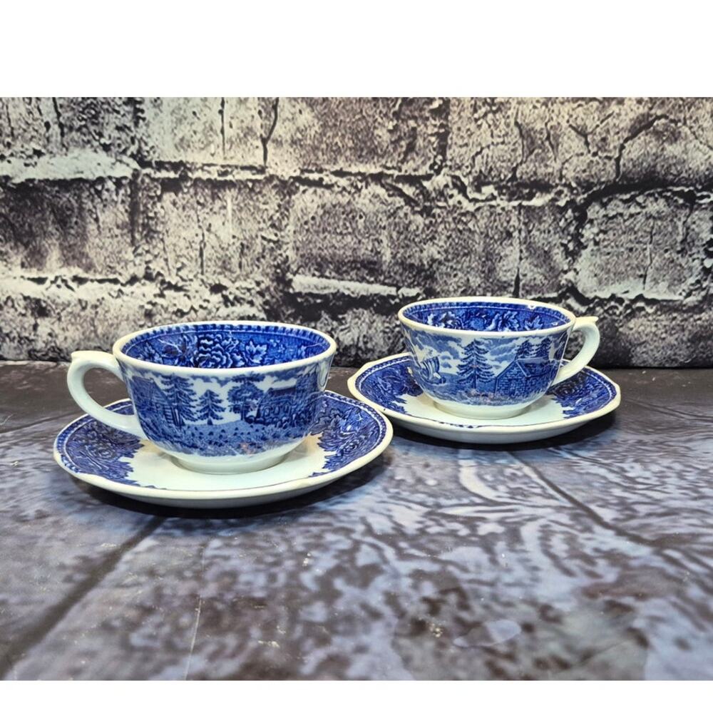 Vintage Set of 2 Teacups and Saucers by Arabia Finland